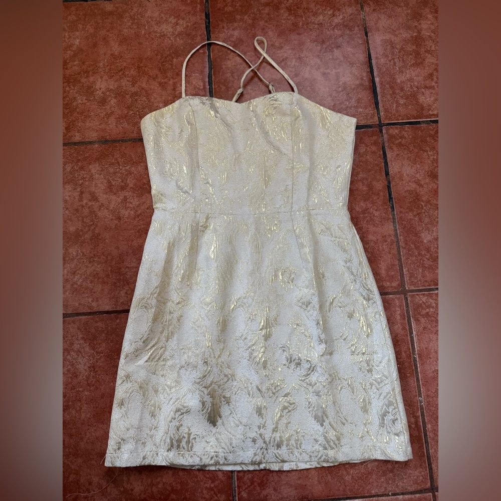 Forever 21 Cream and Gold Mini Crossback Dress Size Medium